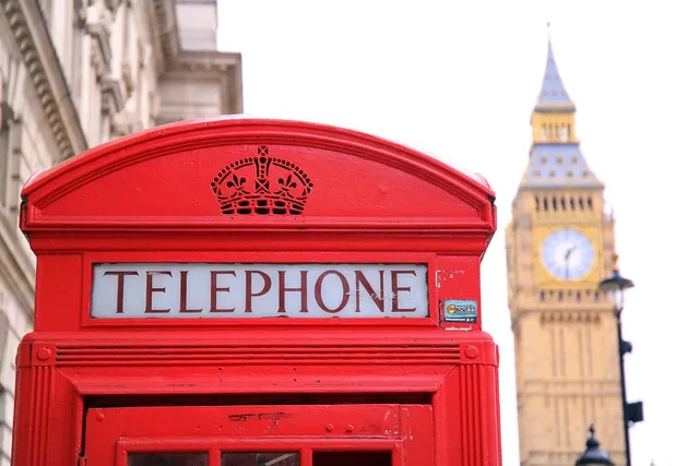 Willow: 1-person Phonebooth